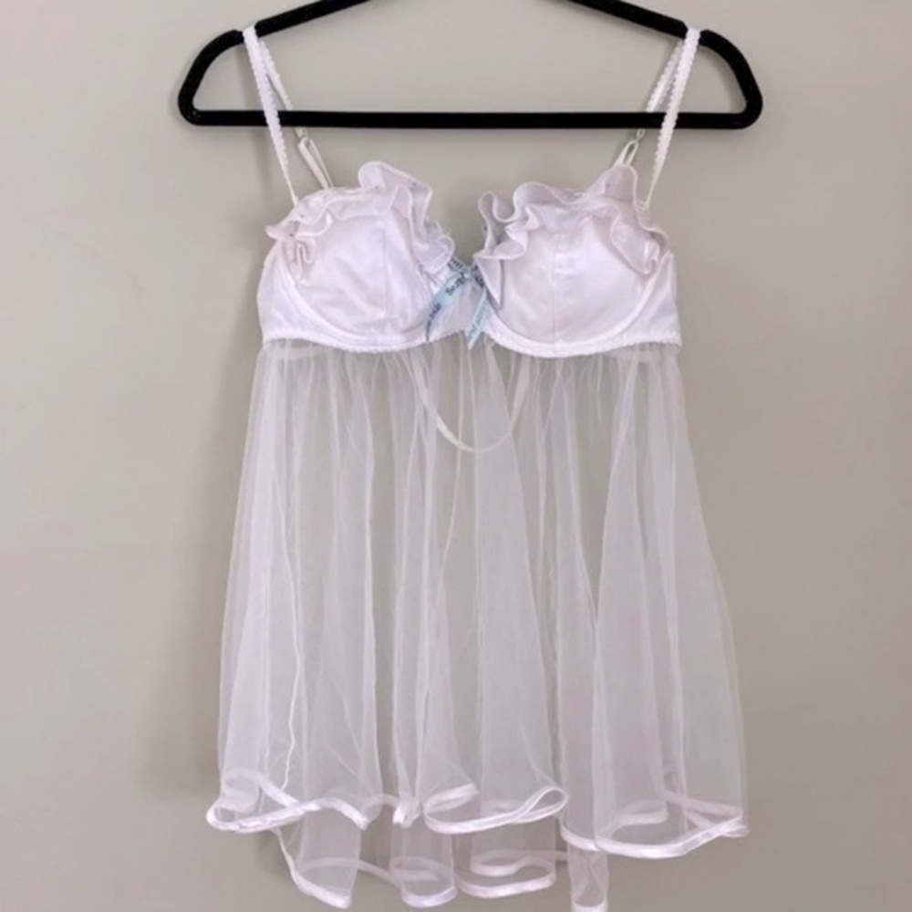 Victoria’s Secret Wedding Collection White JustMarried SatinRuffle Teddy NWT 36B